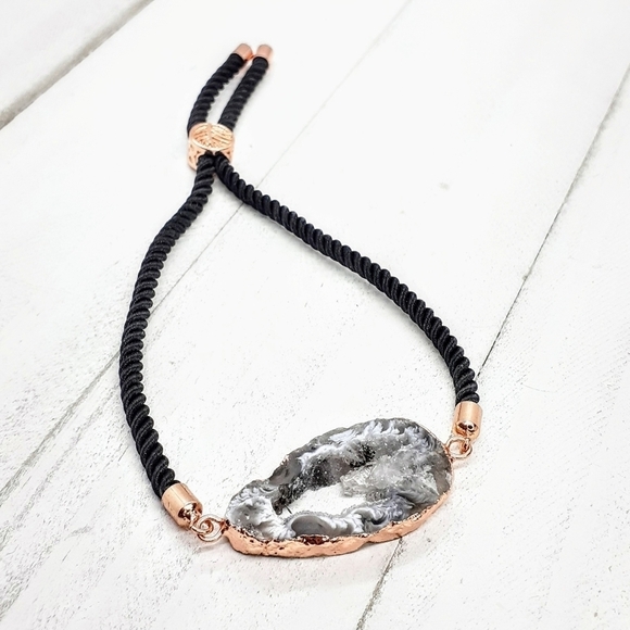 Rose Gold Agate Slice adjustable rope bracelet - Picture 3 of 6